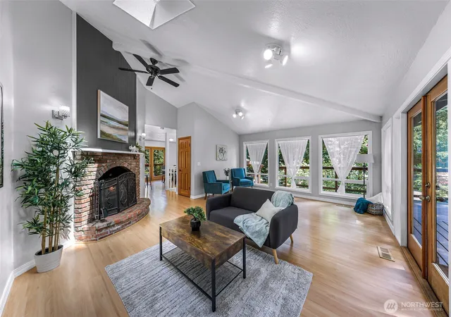 Photo 3 of Single family home for sale at 400 Sudden Valley Dr, Bellingham, WA 98229 | MLS# NWM2548105 | Listing updated on 2026-09-22