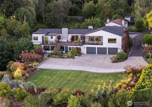 Photo 4 of Single family home for sale at 2316 SE 102nd Court, Vancouver, WA 98664 | MLS# NWM2548107 | Listing updated on 2026-09-23