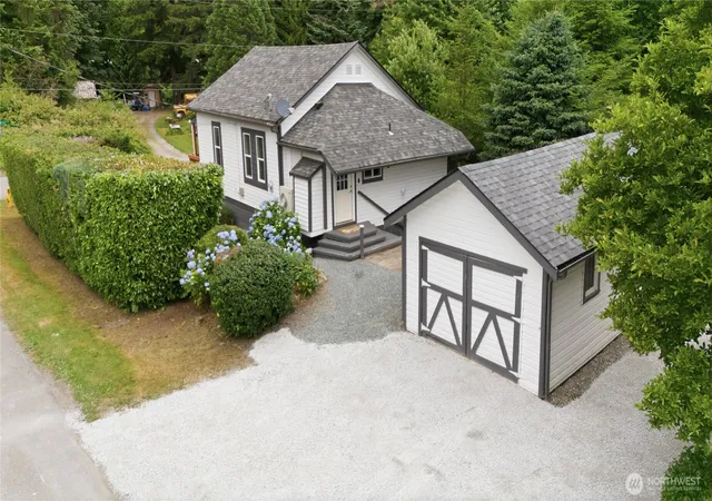 Photo 3 of Single family home for sale at 45940 Albert St, Concrete, WA 98237 | MLS# NWM2548131 | Listing updated on 2026-09-30