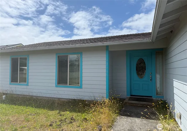 Photo 1 of Single family home for sale at 32305 I St, Ocean Park, WA 98640 | MLS# NWM2548149 | Listing updated on 2026-09-22