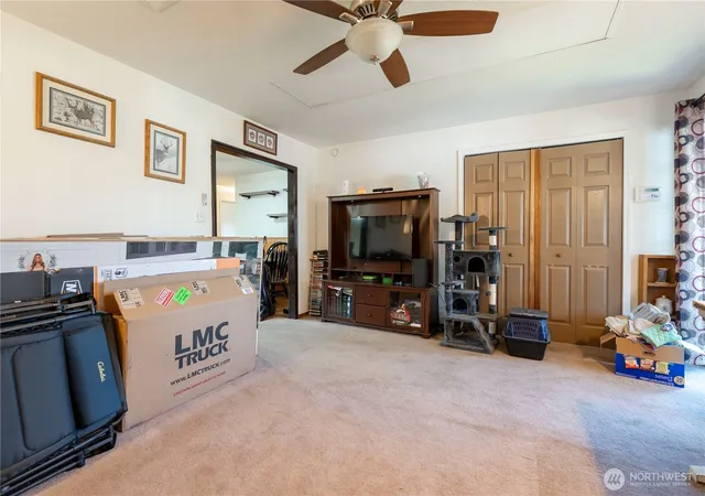 Photo 4 of Single family home for sale at 456 East St, Blaine, WA 98230 | MLS# NWM2548191 | Listing updated on 2026-09-22