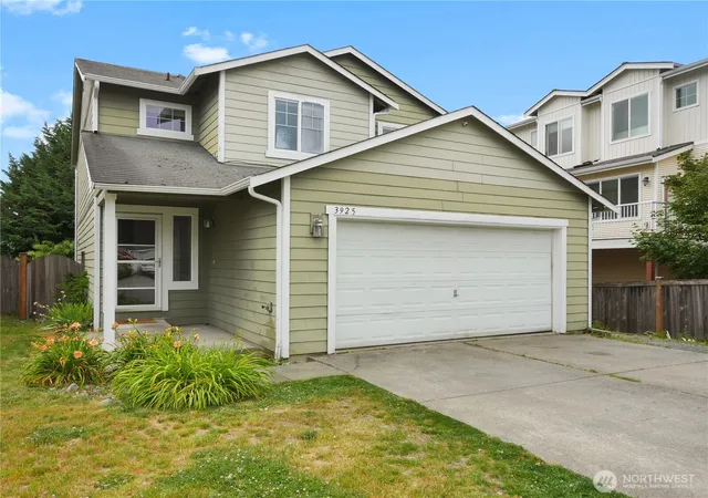 Photo 1 of Single family home for sale at 3925 152nd Place Se, Bothell, WA 98012 | MLS# NWM2548212 | Listing updated on 2026-09-22
