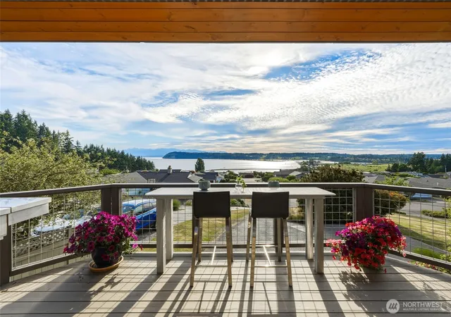 Photo 1 of Sale Pending at 6179 Blue Hvn Way, Clinton, WA 98236 | MLS# NWM2548219 | Listing updated on 2026-09-25