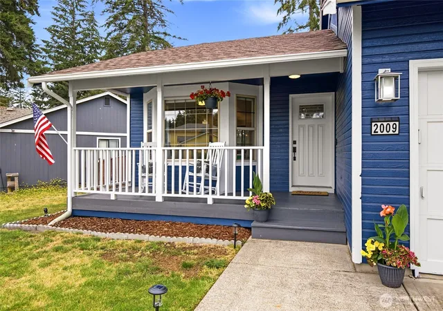 Photo 3 of Sale Pending at 2009 147th Street Ct E, Tacoma, WA 98445 | MLS# NWM2548223 | Listing updated on 2026-09-25