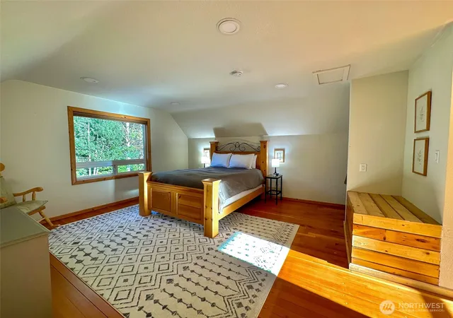 Photo 3 of Mansion for sale at 19668 Sr 207, Leavenworth, WA 98826 | MLS# NWM2548279 | Listing updated on 2026-09-29