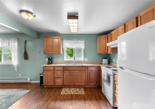 Photo 4 of Single family home for sale at 25 Whalebone Way, Aberdeen, WA 98520 | MLS# NWM2548280 | Listing updated on 2026-10-01