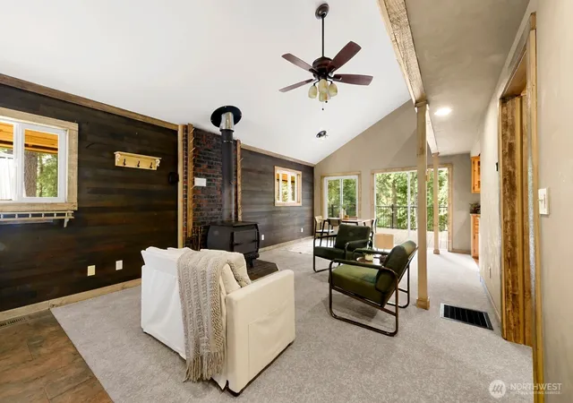 Photo 2 of Sale Pending at 221 W Lakedale Dr, Ronald, WA 98940 | MLS# NWM2548318 | Listing updated on 2026-09-26