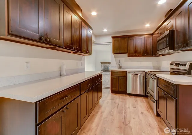 Photo 4 of Sale Pending at 2618 30th Avenue E, Tacoma, WA 98443 | MLS# NWM2548328 | Listing updated on 2026-09-25