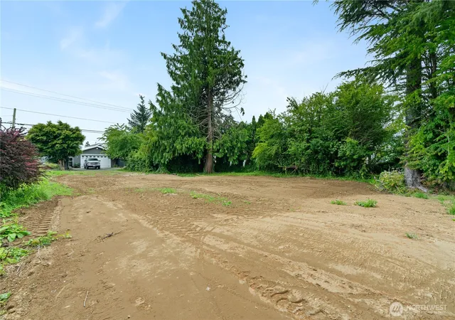 Photo 3 of Land for sale at 2922 Sumner Ave, Hoquiam, WA 98550 | MLS# NWM2548331 | Listing updated on 2026-09-22