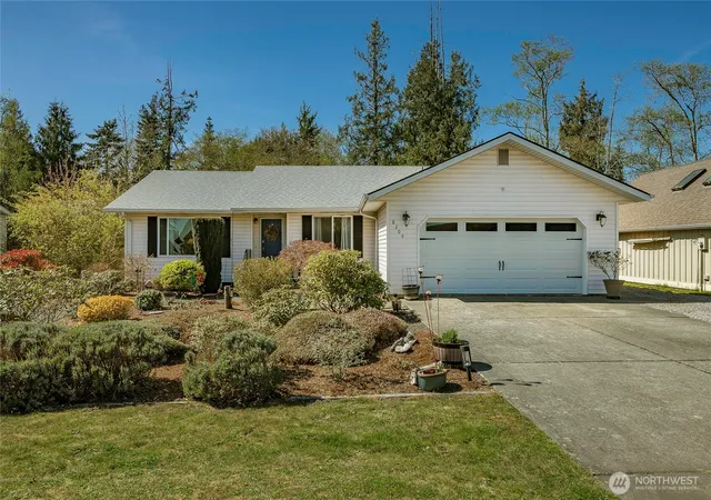 Photo 1 of Single family home for sale at 8209 Comox Rd, Blaine, WA 98230 | MLS# NWM2548340 | Listing updated on 2026-09-29