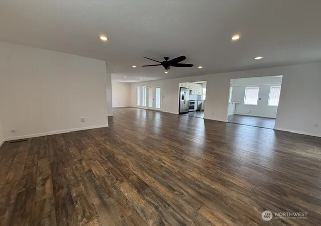 Photo 3 of Single family home for sale at 10946 NE 52 Rd, Moses Lake, WA 98837 | MLS# NWM2548391 | Listing updated on 2026-09-22