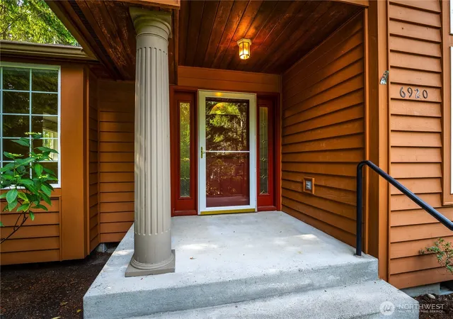 Photo 3 of Single family home for sale at 6920 47th Street Ct W, Tacoma, WA 98466 | MLS# NWM2548412 | Listing updated on 2026-09-27