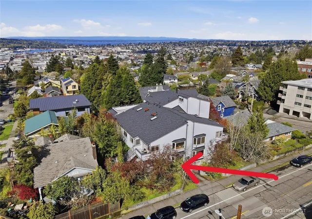 Photo 1 of Sale Pending at 4811 Phinney Ave N #101, Seattle, WA 98103 | MLS# NWM2548446 | Listing updated on 2026-08-12
