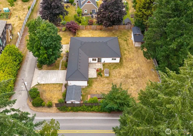 Photo 3 of Sale Pending at 15420 Sidney Rd Sw, Port Orchard, WA 98367 | MLS# NWM2548494 | Listing updated on 2026-09-19