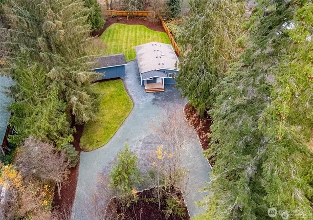 Photo 2 of Manufactured home for sale at 46120 Baker Dr, Concrete, WA 98237 | MLS# NWM2548501 | Listing updated on 2026-09-30