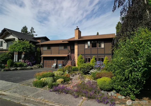 Photo 1 of Sale Pending at 1136 7th Avenue S, Edmonds, WA 98020 | MLS# NWM2548544 | Listing updated on 2026-09-26