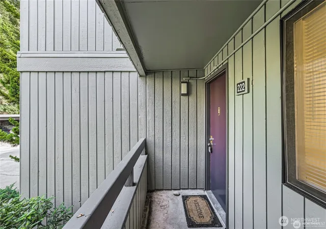 Photo 2 of Condo for sale at 3518 109th Place Ne #222, Bellevue, WA 98004 | MLS# NWM2548545 | Listing updated on 2026-09-24
