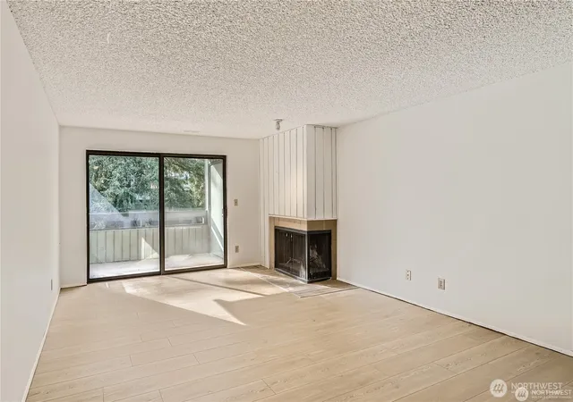 Photo 4 of Condo for sale at 3518 109th Place NE #222, Bellevue, WA 98004 | MLS# NWM2548545 | Listing updated on 2026-09-24