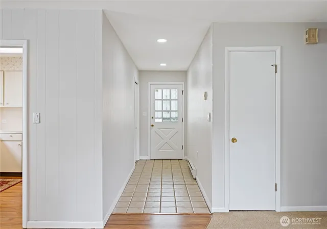 Photo 3 of Condo for sale at 1408 20th Avenue #B-1, Longview, WA 98632 | MLS# NWM2548589 | Listing updated on 2026-09-22