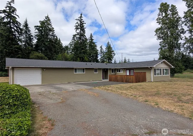Photo 2 of Single family home for sale at 9428 Pacific Ave Se, Olympia, WA 98513 | MLS# NWM2548645 | Listing updated on 2026-09-22