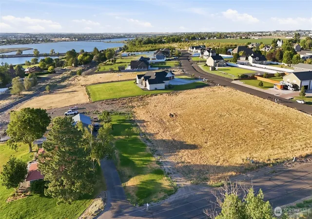 Photo 1 of Land for sale at 9512 Ne Morgan Rd, Moses Lake, WA 98837 | MLS# NWM2548660 | Listing updated on 2026-09-22