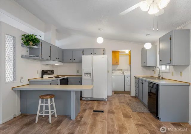 Photo 3 of Sale Pending at 3700 14th Avenue SE #119, Olympia, WA 98501 | MLS# NWM2548667 | Listing updated on 2026-09-25