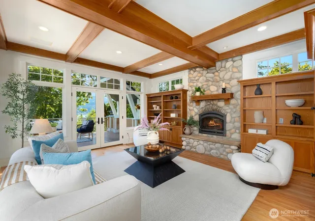 Photo 3 of Single family home for sale at 4155 212th Way SE, Sammamish, WA 98075 | MLS# NWM2548680 | Listing updated on 2026-10-03