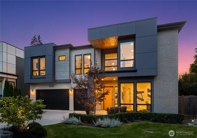 Photo 1 of Single family home for sale at 5225 114th Avenue Ne, Kirkland, WA 98033 | MLS# NWM2548689 | Listing updated on 2026-10-01