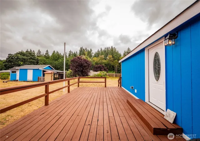 Photo 2 of Manufactured home for sale at 8903 336th Street S, Roy, WA 98580 | MLS# NWM2548692 | Listing updated on 2026-09-22
