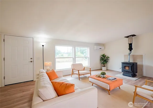 Photo 3 of Manufactured home for sale at 8903 336th Street S, Roy, WA 98580 | MLS# NWM2548692 | Listing updated on 2026-09-22