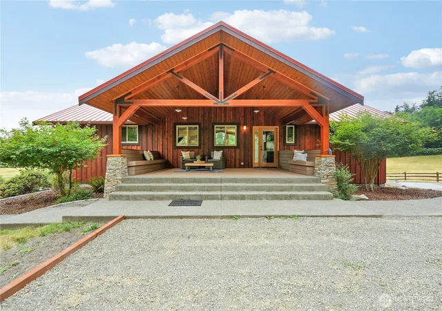 Photo 3 of House for sale at 3405 Jackman St, Port Townsend, WA 98368 | MLS# NWM2548706 | Listing updated on 2026-09-22
