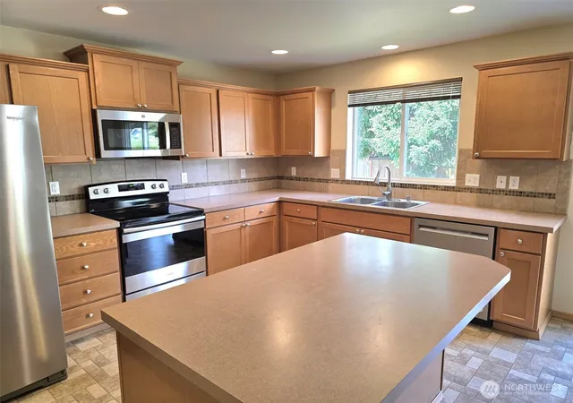 Photo 3 of Single family home for sale at 15738 104th Avenue SE, Yelm, WA 98597 | MLS# NWM2548737 | Listing updated on 2026-09-29