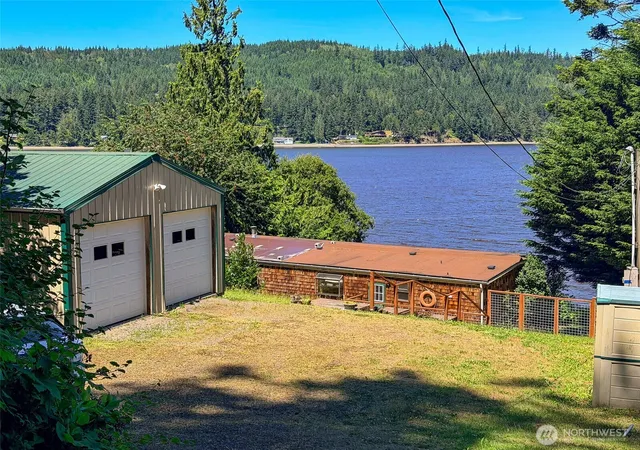 Photo 1 of Manufactured home for sale at 813 Fairmount Rd, Port Townsend, WA 98368 | MLS# NWM2548754 | Listing updated on 2026-09-22