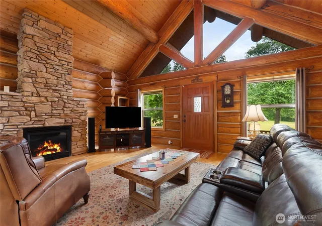 Photo 3 of Single family home for sale at 8443 Kickerville Rd, Blaine, WA 98230 | MLS# NWM2548768 | Listing updated on 2026-09-22