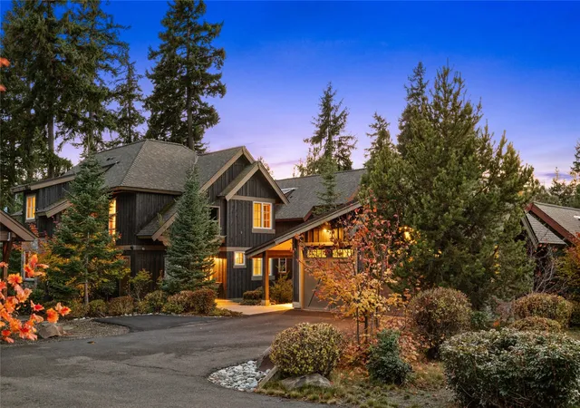 Single family home for sale at 112 Cake Box Ln, Cle Elum, WA 98922 | MLS# NWM2548802