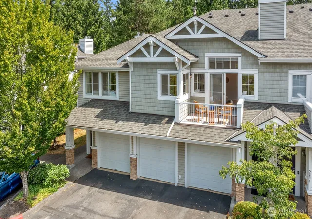 Photo 2 of Townhouse for sale at 5248 238th Lane Se #8-3, Issaquah, WA 98029 | MLS# NWM2548813 | Listing updated on 2026-09-22