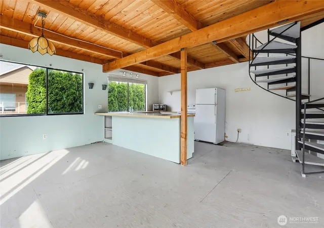 Photo 3 of Single family home for sale at 513 Riverview Dr, Orondo, WA 98843 | MLS# NWM2548841 | Listing updated on 2026-09-22