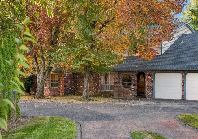 Photo 1 of Single family home for sale at 17102 NE 37th Circle, Vancouver, WA 98682 | MLS# NWM2548843 | Listing updated on 2026-10-26