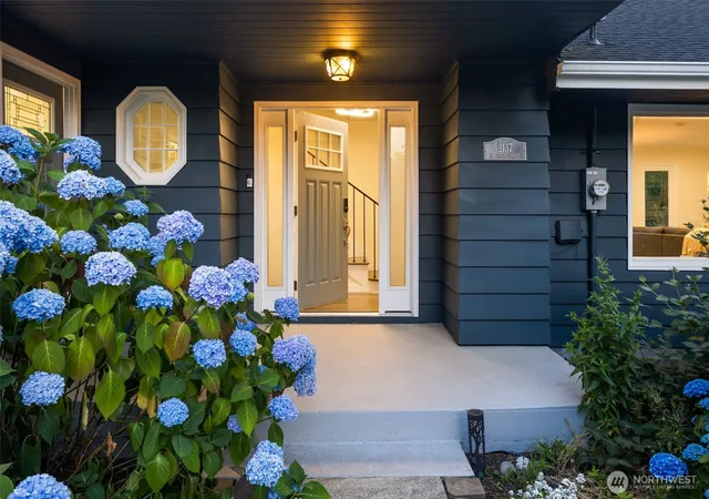 Photo 3 of Single family home for sale at 2137 N 128th Street, Seattle, WA 98133 | MLS# NWM2548844 | Listing updated on 2026-09-22