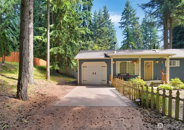 Photo 3 of Sale Pending at 21640 N Clear Lake Blvd SE, Yelm, WA 98597 | MLS# NWM2548854 | Listing updated on 2026-08-05