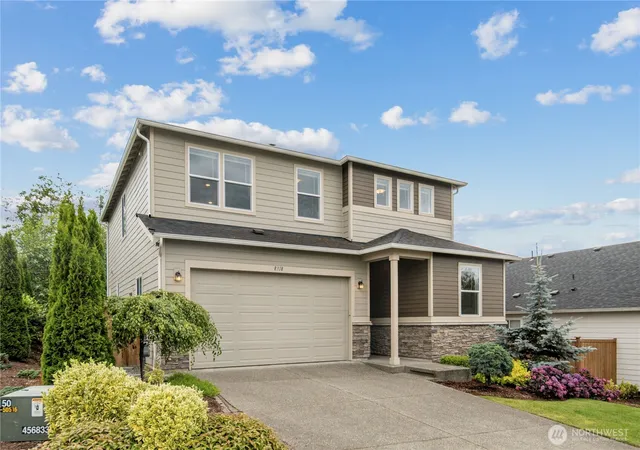 Photo 3 of Single family home for sale at 8318 57th Street Ne, Marysville, WA 98270 | MLS# NWM2548876 | Listing updated on 2026-10-02