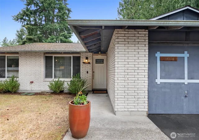 Photo 2 of Single family home for sale at 14116 Se 144th Street, Renton, WA 98059 | MLS# NWM2548889 | Listing updated on 2026-09-24