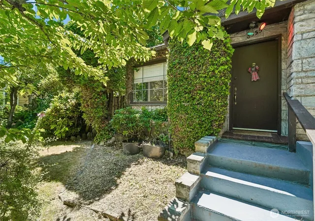 Photo 1 of Sale Pending at 8555 30th Avenue Nw, Seattle, WA 98117 | MLS# NWM2548923 | Listing updated on 2026-09-25