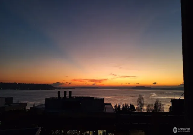 Photo 2 of Condo for sale at 521 5th Avenue W #201, Seattle, WA 98119 | MLS# NWM2548940 | Listing updated on 2026-09-22