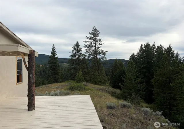 Photo 3 of Single family home for sale at 184 N Lambert Ln, Republic, WA 99166 | MLS# NWM2548989 | Listing updated on 2026-09-22