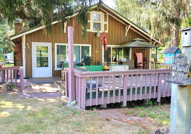 Photo 1 of Single family home for sale at 18704 Dynamite Dr Se, Yelm, WA 98597 | MLS# NWM2548996 | Listing updated on 2026-09-26