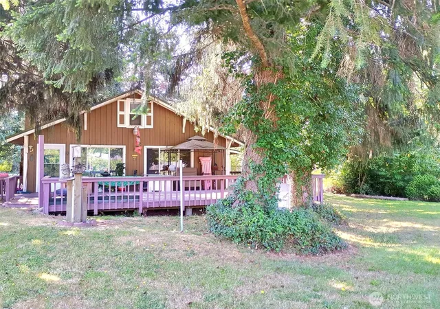 Photo 2 of Single family home for sale at 18704 Dynamite Dr Se, Yelm, WA 98597 | MLS# NWM2548996 | Listing updated on 2026-09-26