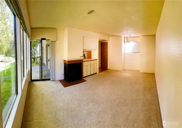 Photo 3 of Condo for sale at 1101 Bellefield Park Ln #1103, Bellevue, WA 98004 | MLS# NWM2548998 | Listing updated on 2026-10-02