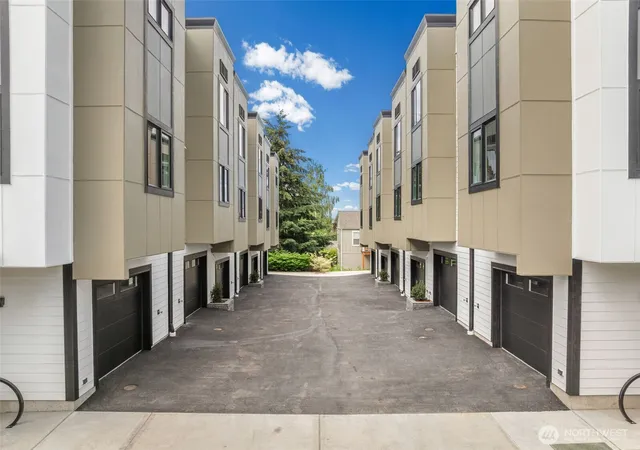 Photo 3 of Contingent at 1213 Cherry St Se #112, Olympia, WA 98501 | MLS# NWM2549033 | Listing updated on 2026-09-22