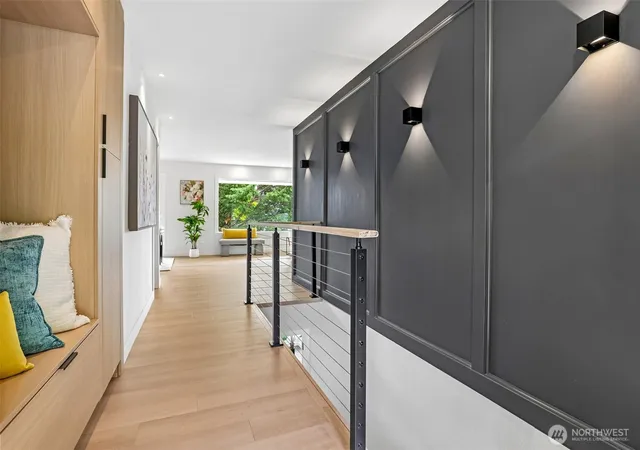 Photo 3 of Single family home for sale at 1318 Lake Washington Blvd S, Seattle, WA 98144 | MLS# NWM2549060 | Listing updated on 2026-09-27